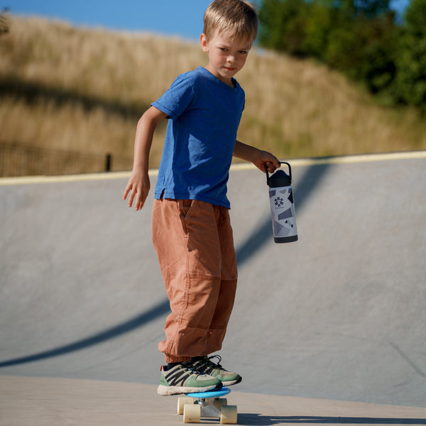 Kids 530 ml Shadow Strike
